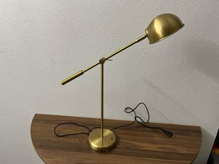 Lámpara de mesa Flexo Metal Dorado Zara Home