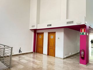 Local comercial en venta en Benalúa en Alicante