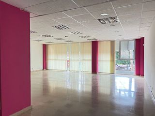 Local comercial en venta en Benalúa en Alicante