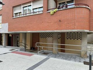 Local comercial en venta en Zizurkil