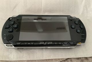 Consola Sony PSP 2004 Piano Black + juegos y funda
