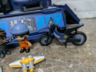 Camión Policía PinyPon Action con Moto