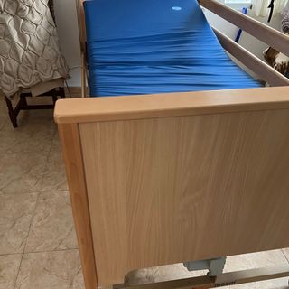 Cama articulada con colchón