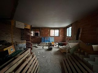 Local comercial en venta en Ave María en Palencia