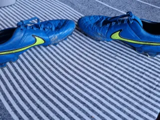 Zapatillas Fútbol Nike Talla 40