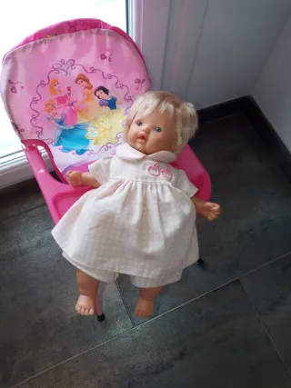 Trona Disney Princesas y Muñeco Bebé