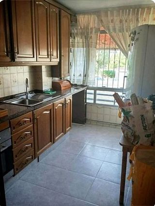 Piso en venta en Juan XXIII en Alicante