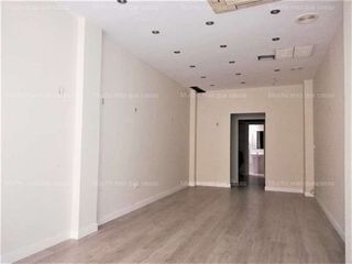 Local comercial en venta en Centro en Almería