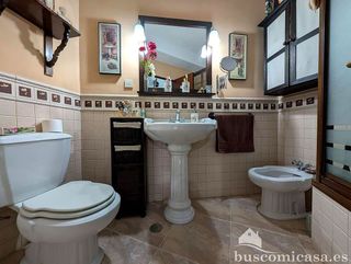 Piso en venta en Linares