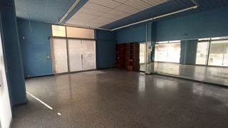 Local comercial en venta en Veinat en Salt