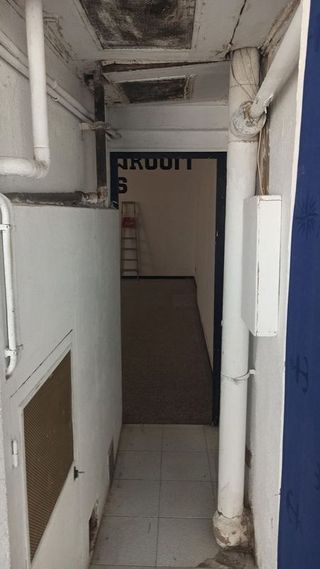 Local comercial en venta en Veinat en Salt