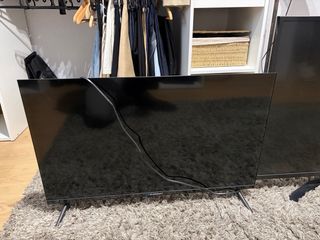 URGENTE. 2 TVs 43 y 32