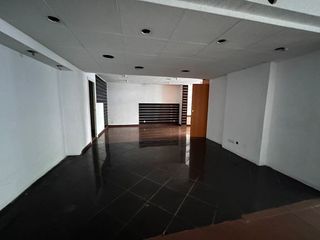 Local comercial en venta en Torrent Ballester en Viladecans