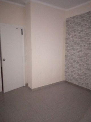 Local comercial en venta en Torrent Ballester en Viladecans