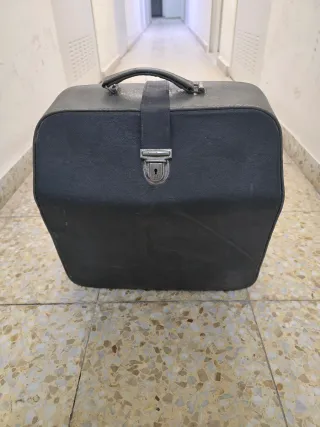 Máquina de escribir Erika gris azul