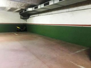 Garaje en venta en Eixample - Sant Oleguer en Sabadell