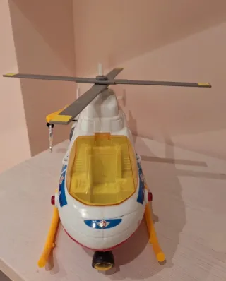 Helicóptero de juguete