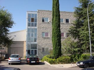 Oficina en alquiler en El Barral Ferial en Coslada