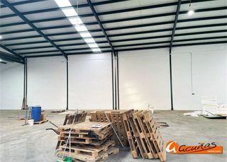 Nave industrial en alquiler en Zona de la Vega en Antequera