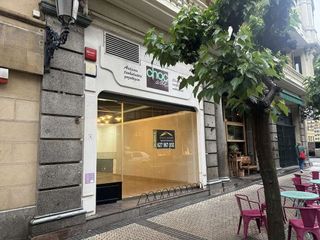 Local comercial en alquiler en Centro en San Sebastián-Donostia