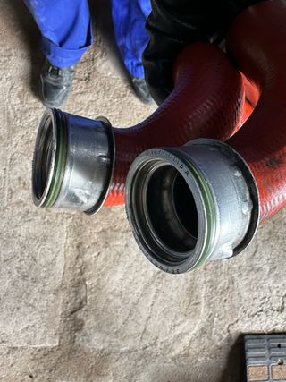 Tubo de Turbo Rojo ARL ASZ