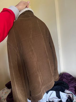 Abrigo Levi's Marrón con Borrego