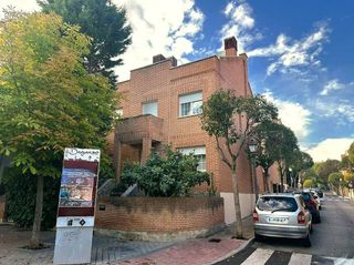 Casa adosada en venta en Daganzo de Arriba