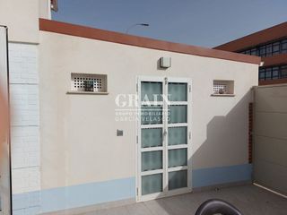 Casa adosada en venta en Hermanos Falcó - Sepulcro Bolera en Albacete