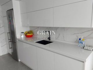 Casa adosada en venta en Hermanos Falcó - Sepulcro Bolera en Albacete