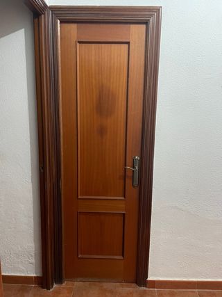 Puerta Madera Baño 62cm