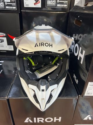 Casco Moto L cross Airoh Twist 3