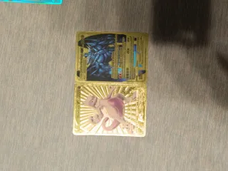 Cartas Pokémon + caja