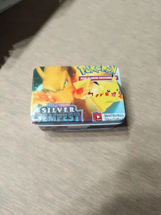 Cartas Pokémon + caja