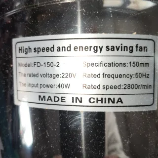 Extractor de aire metálico