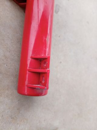 Soportes Plásticos tapa claxon vespino