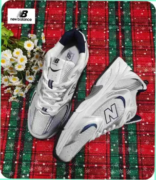 New Balance 530 Blancas Plata Azul Marino