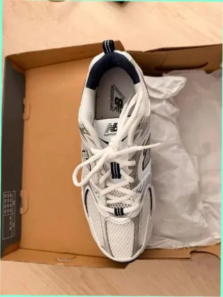 New Balance 530 Blancas Plata Marino