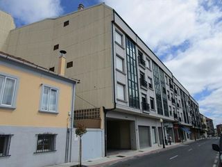 Local comercial en venta en Silleda