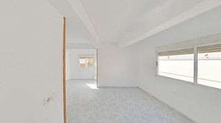 Piso en venta en Carolinas Altas en Alicante