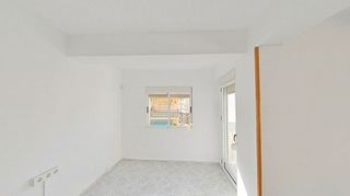 Piso en venta en Carolinas Altas en Alicante