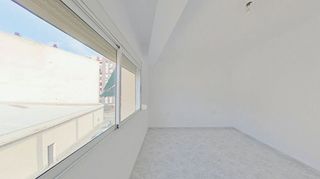 Piso en venta en Carolinas Altas en Alicante