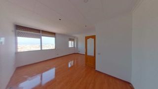 Piso en venta en Sant Ildefons en Cornellà de Llobregat