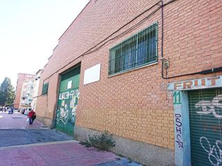Nave industrial en alquiler en Reyes Católicos en Alcalá de Henares