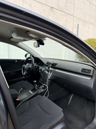 Volkswagen Passat 2010