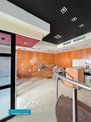 Local comercial en alquiler en Zona Hispanidad-Vivar Téllez en Vélez-Málaga