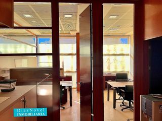 Local comercial en alquiler en Zona Hispanidad-Vivar Téllez en Vélez-Málaga