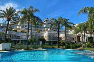 Dúplex en alquiler en Puerto Banús en Marbella