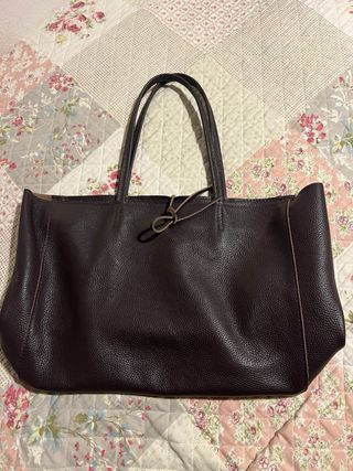 Bolso de piel marrón