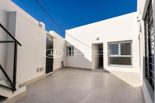 Casa adosada en venta en Núcleo Urbano en Chiclana de la Frontera