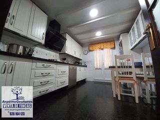 Casa adosada en venta en Palma del Río